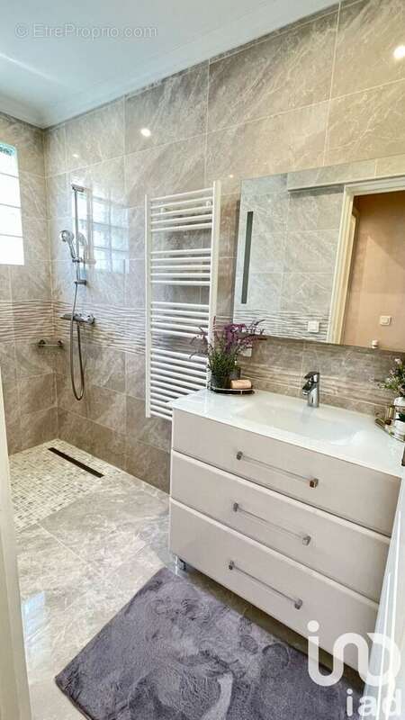 Photo 9 - Maison à VILLIERS-SUR-MARNE