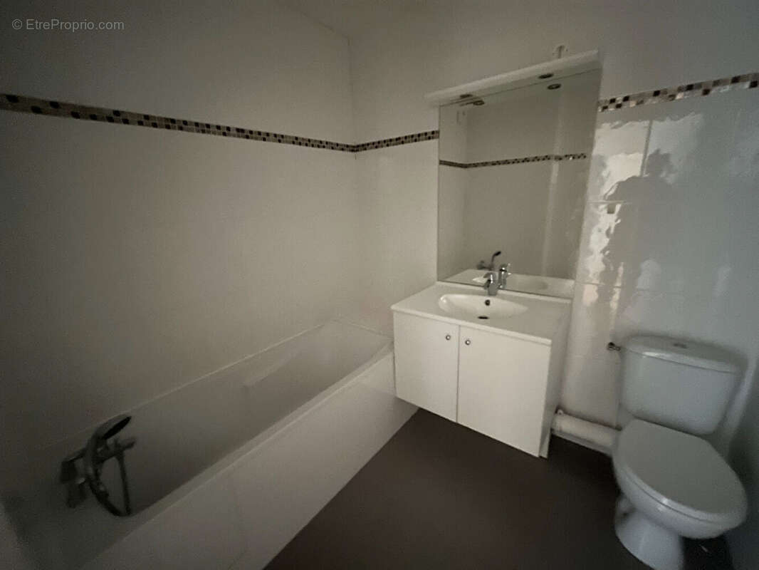 Appartement à CHAVILLE