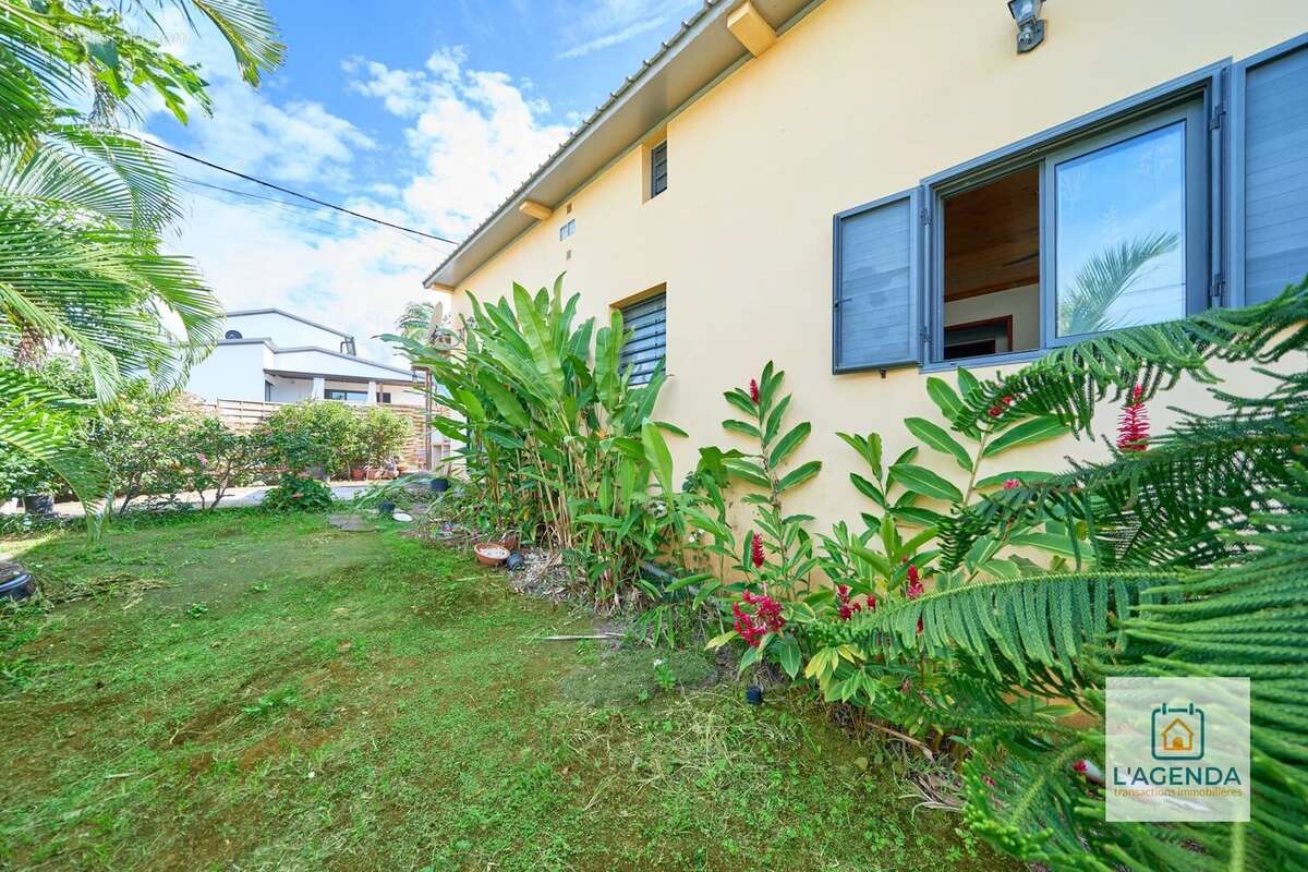 Maison à SAINT-JOSEPH