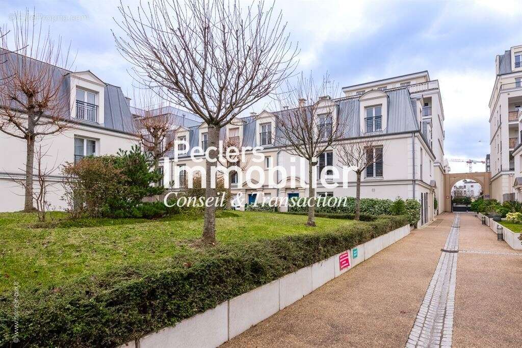 Appartement à PUTEAUX