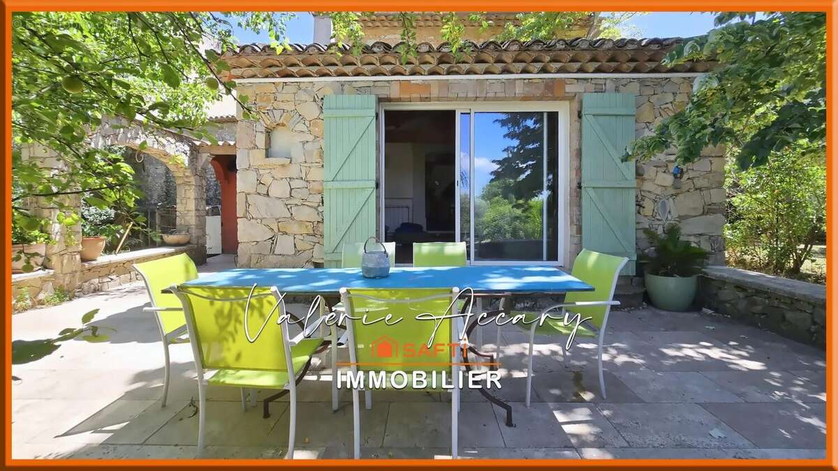 Photo 3 - Maison à ROCBARON