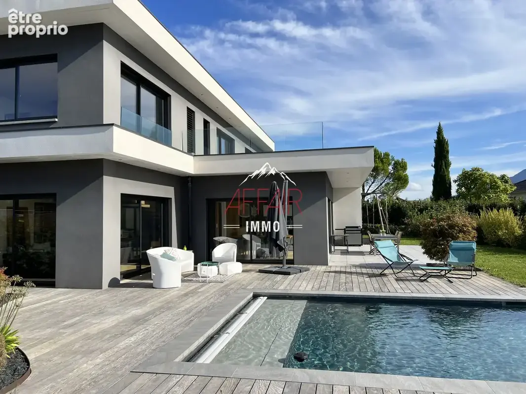 Photo Maison à Vetraz-Monthoux au prix de 1 590 000€