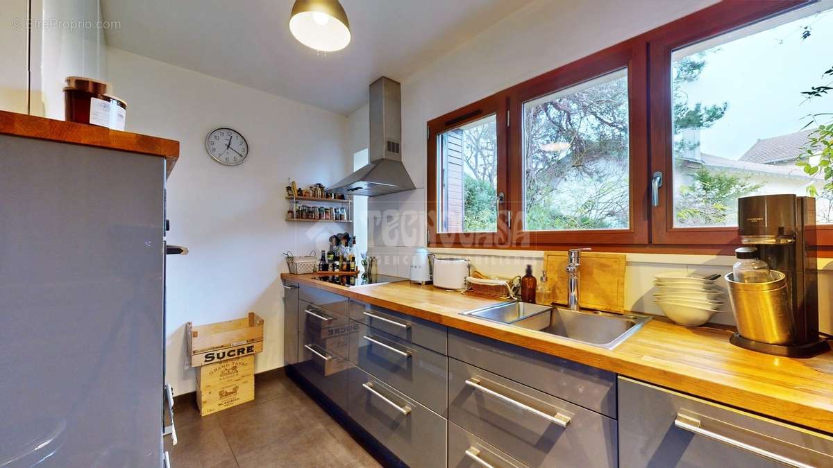 Vends Maison 4 pièces, 78 m² - Le Chesnay-Rocquencourt - photo 4