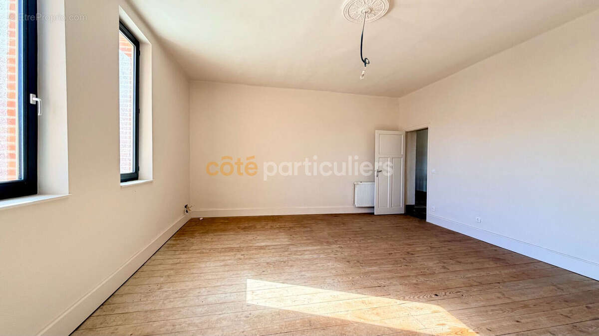 Appartement à VILLEBRUMIER