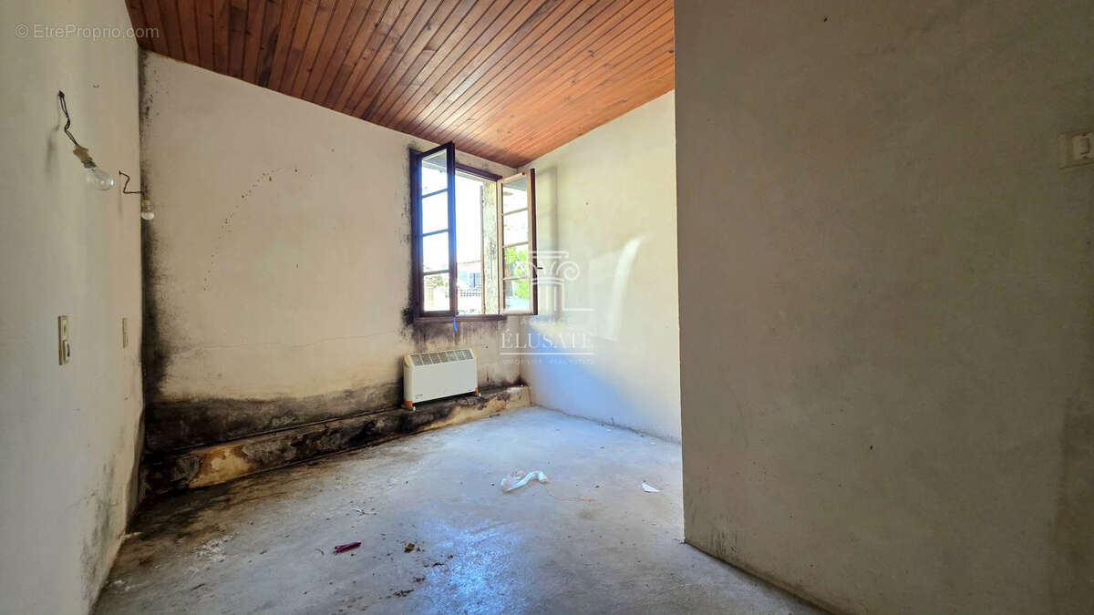 Maison à GONDRIN