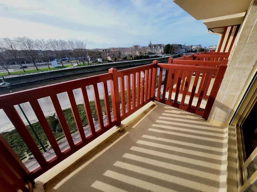 Appartement à TROUVILLE-SUR-MER