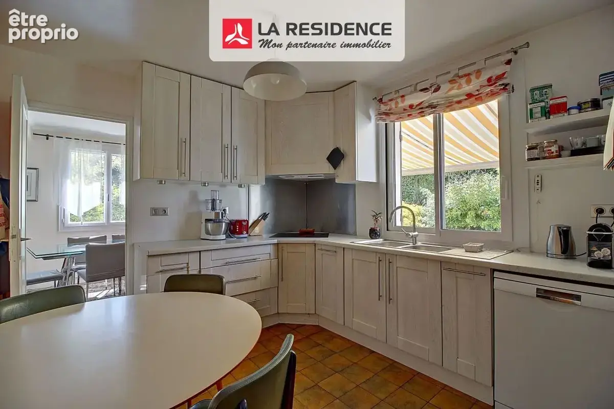 Maison 133 m² à Chambourcy  - photo 9
