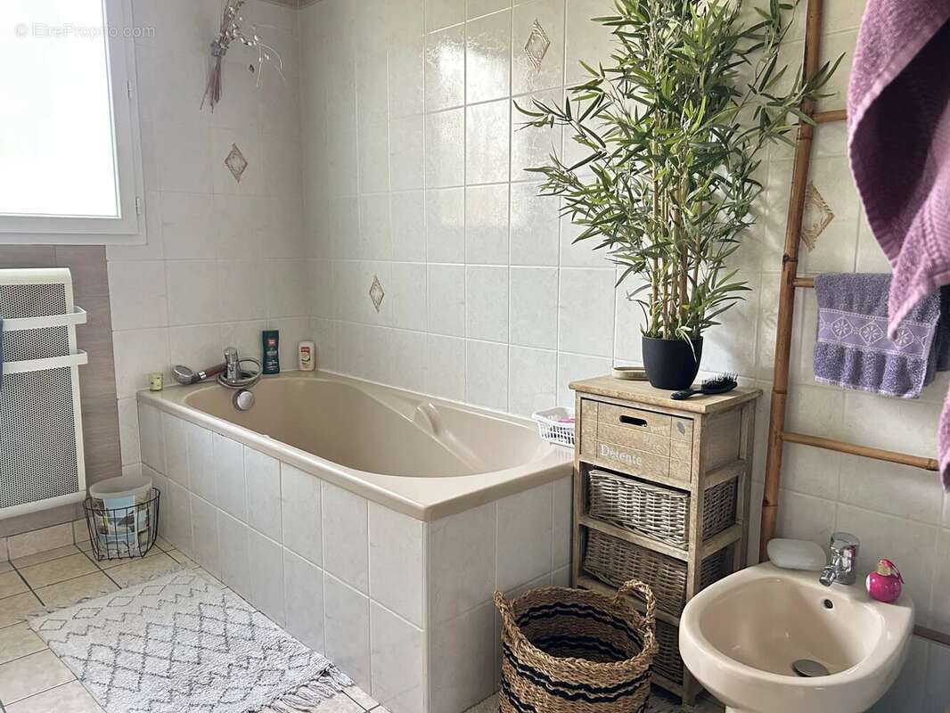 Maison à LA FORET-SUR-SEVRE