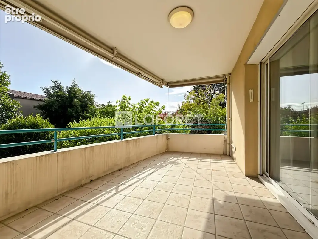 Appartement T4 avec terrasse à vendre à Valence - photo 2
