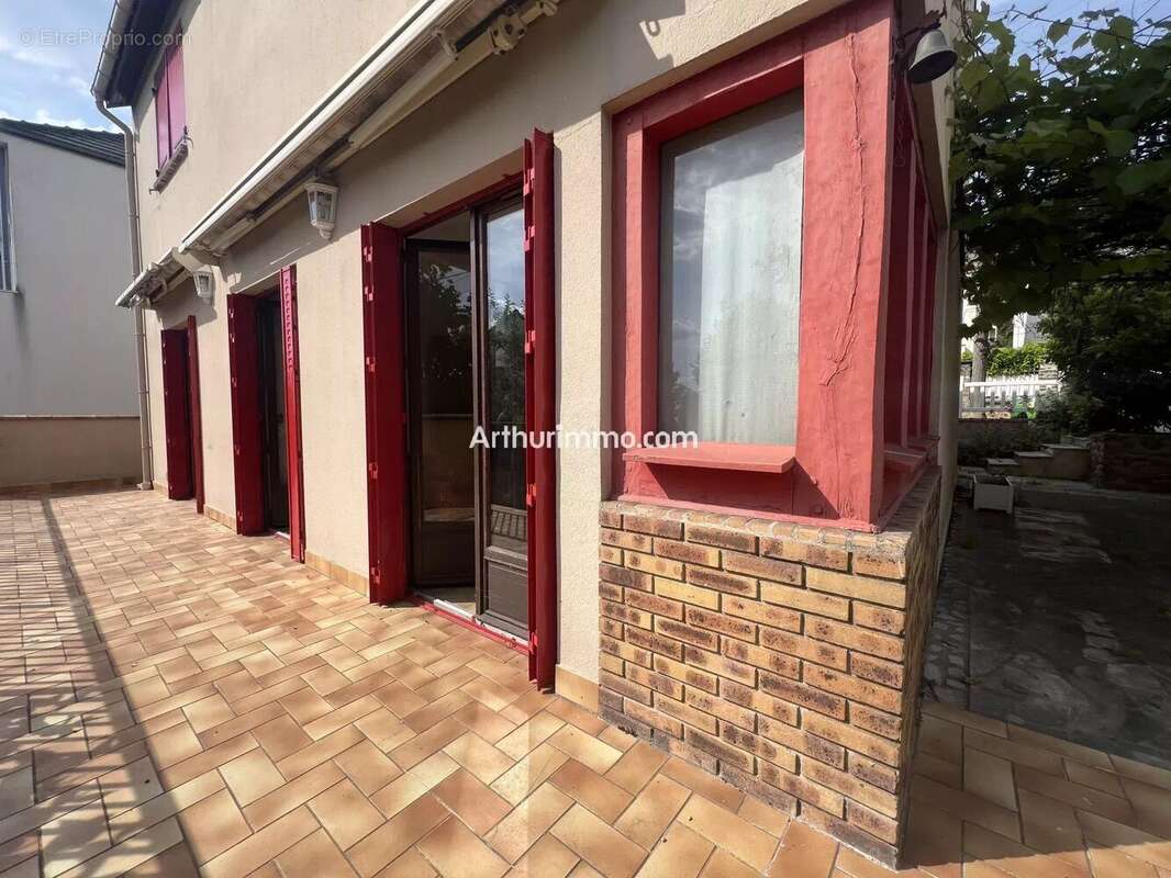 Maison à SUCY-EN-BRIE