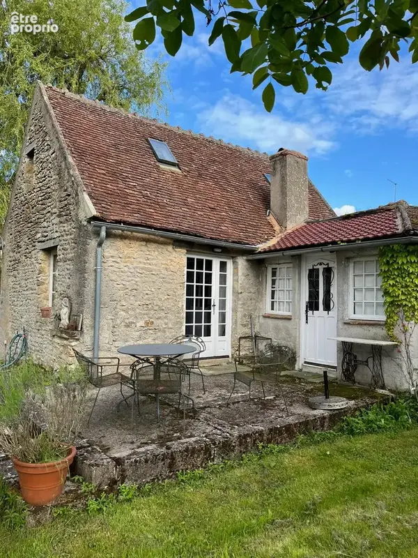 Maison Forte de 1585 avec sa tour, gîte et une très belle vue sur la campagne, proche Clamecy. - photo 48
