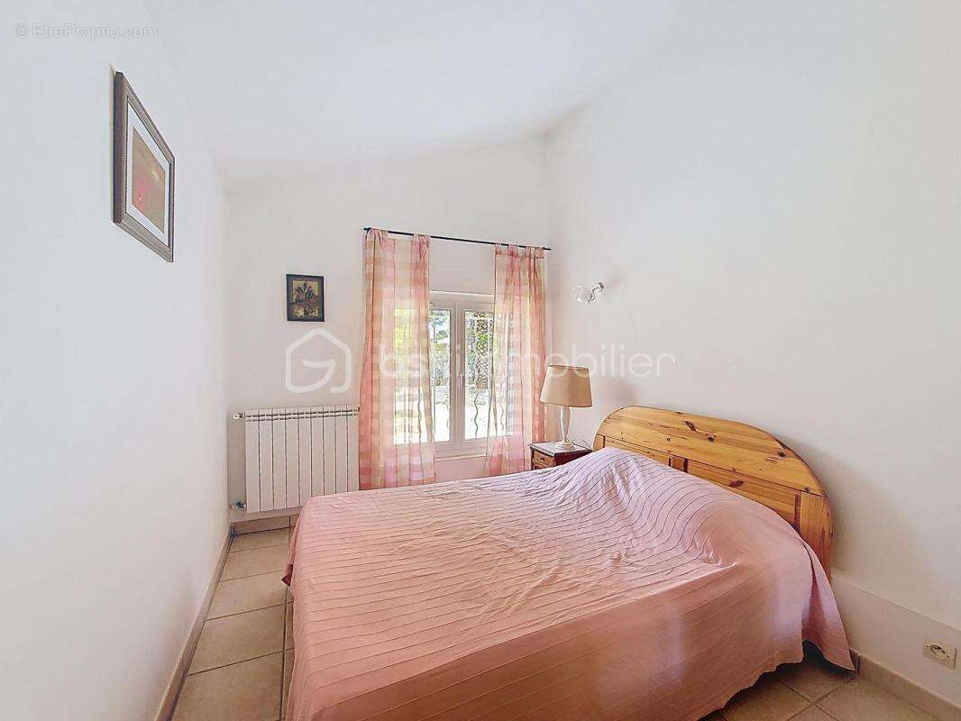 Maison à SIX-FOURS-LES-PLAGES