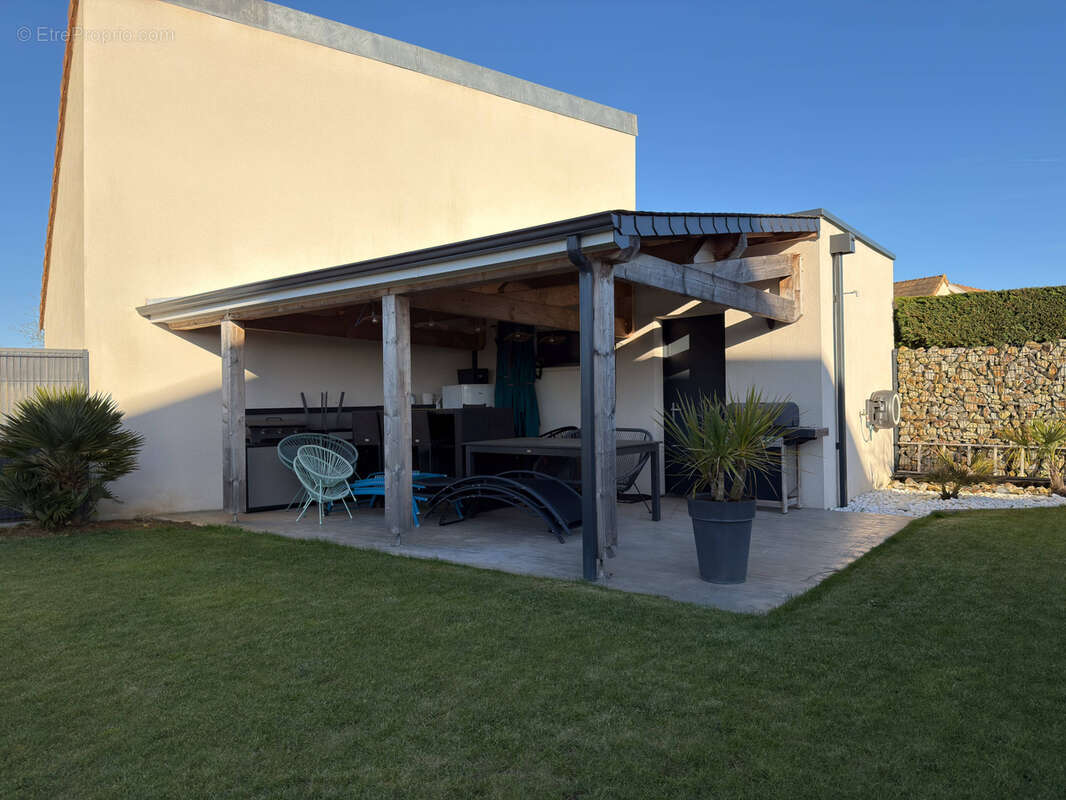 Maison à SAINT-CELERIN