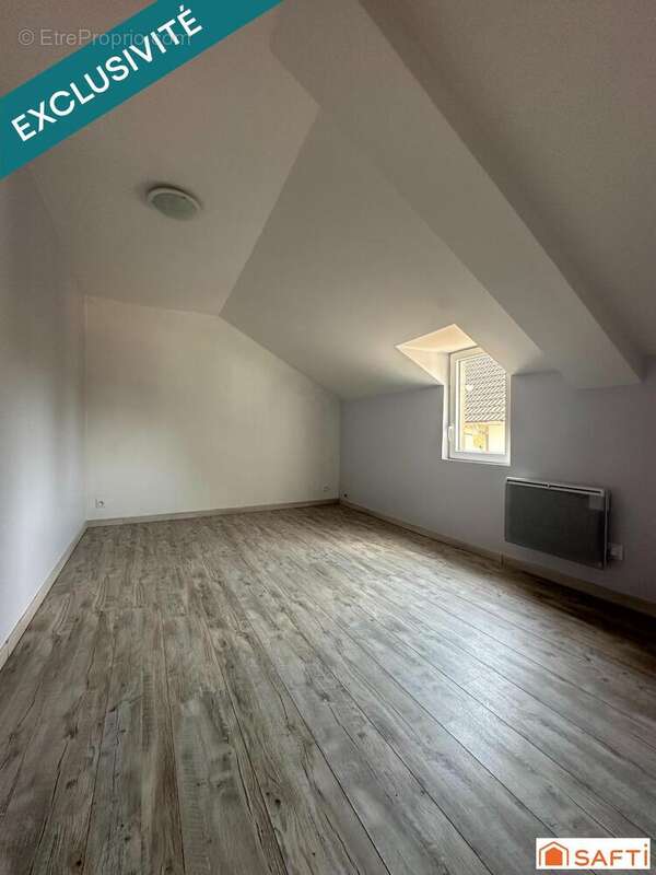 Appartement 235 m² à Torteron  - photo 3