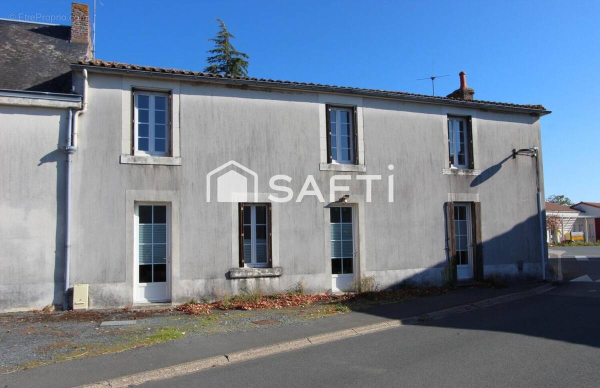 Photo 1 - Maison à SAINT-CYR-DES-GATS