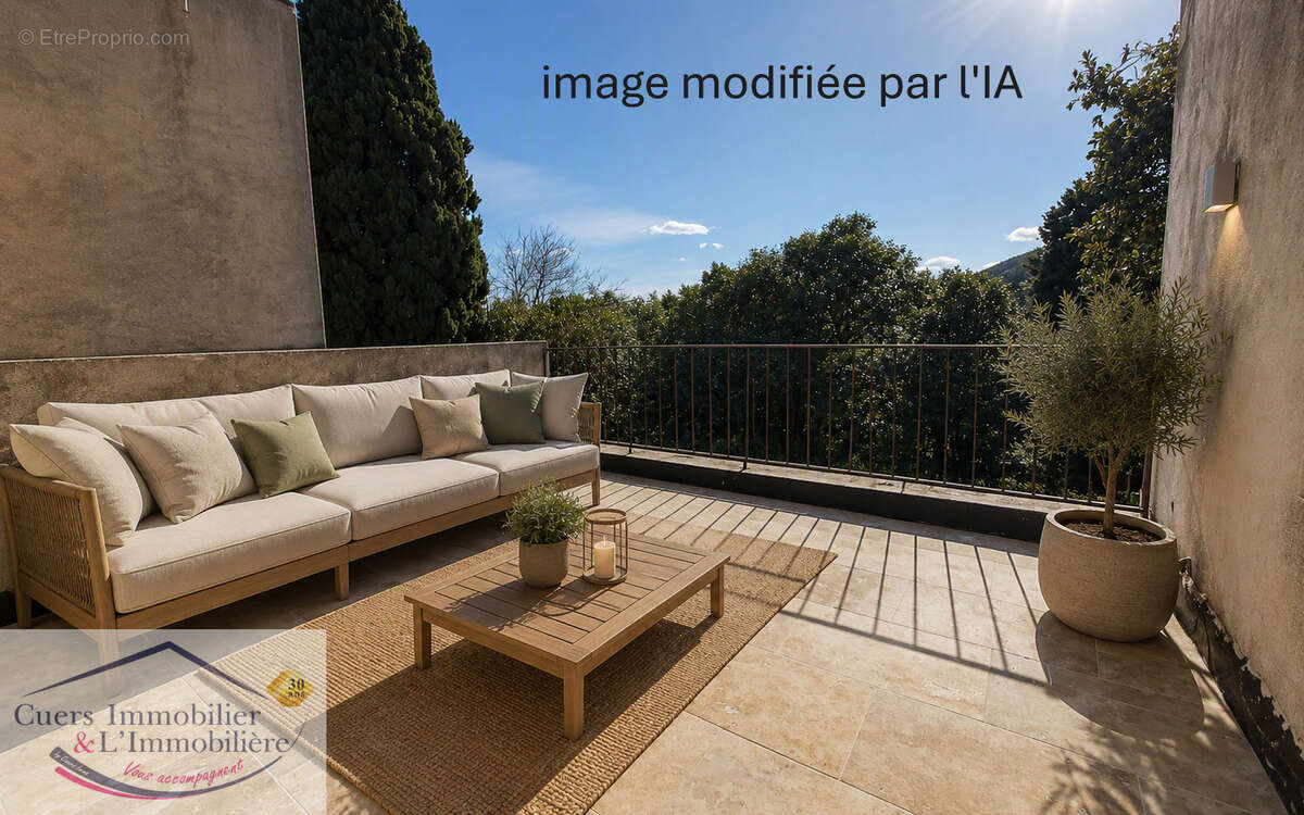CUERS, maison T6 210m2 + dépendance 50m2 - photo 18