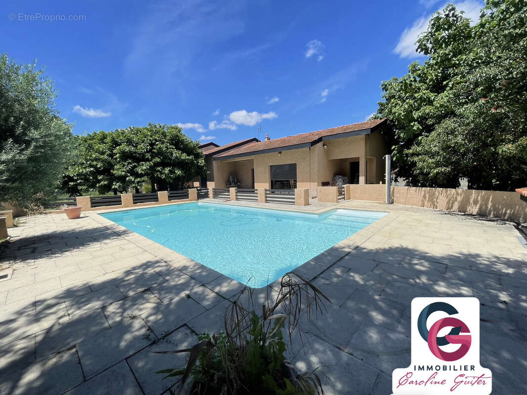 Maison à LA TOUR-DU-CRIEU