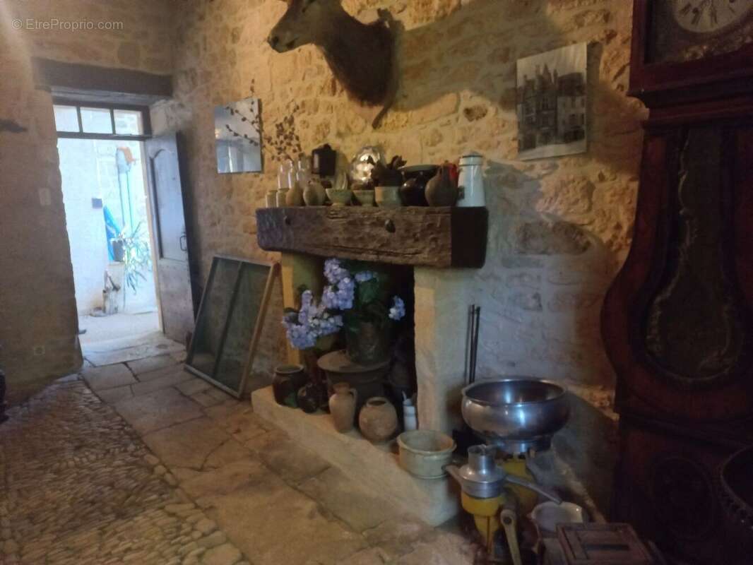 Maison à MARQUAY
