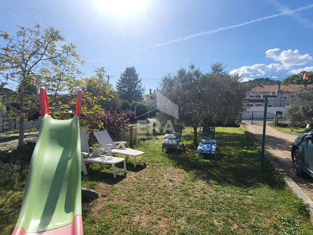 Maison à CHATEAU-ARNOUX-SAINT-AUBAN