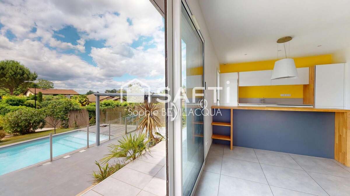 Photo 8 - Maison à SATHONAY-VILLAGE