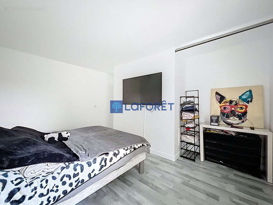 Appartement à CHILLY-MAZARIN