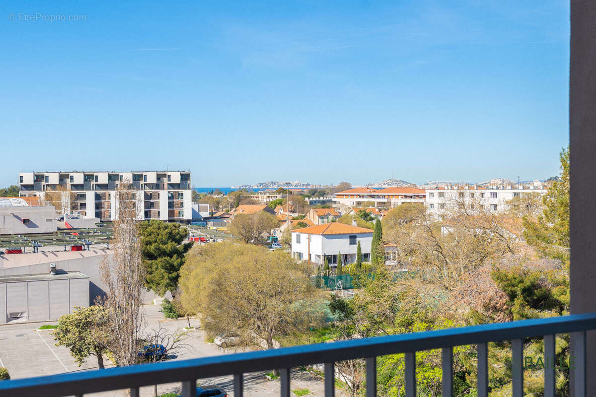 Appartement à MARSEILLE-8E