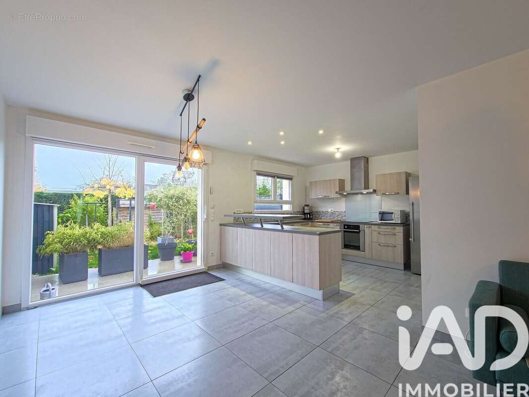 Photo 3 - Maison à MONTIGNY-LES-METZ