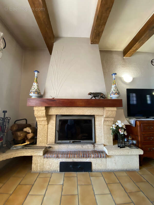 Maison à CADEROUSSE