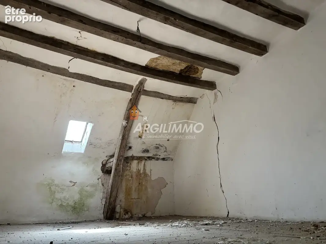 Ensemble immobilier à rénover   Trois maisons et terrains - photo 8
