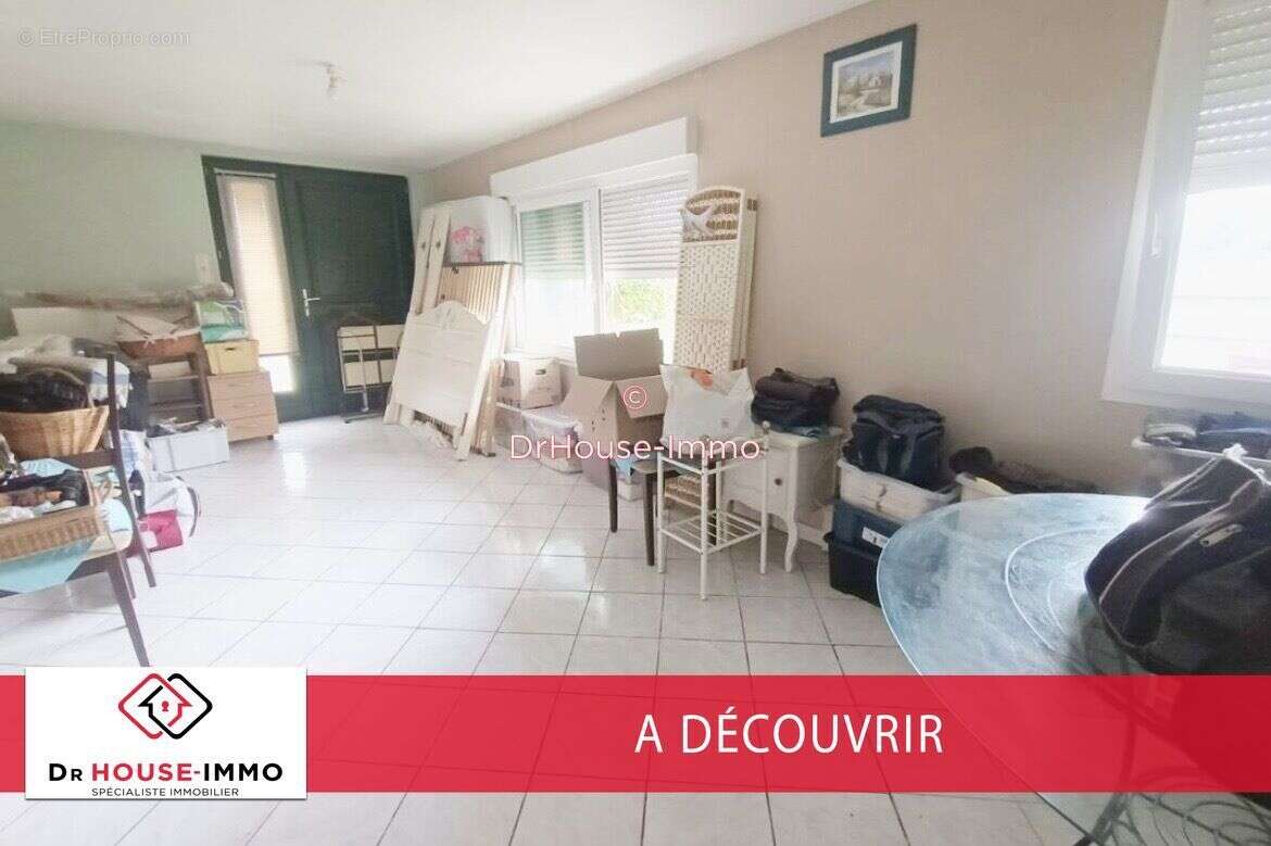 Maison à VIEUX-CONDE