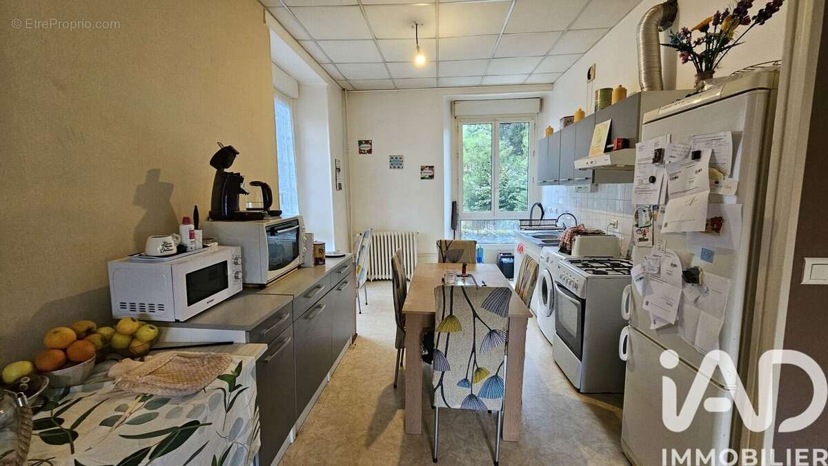 Photo 6 - Appartement à VIC-SUR-CERE