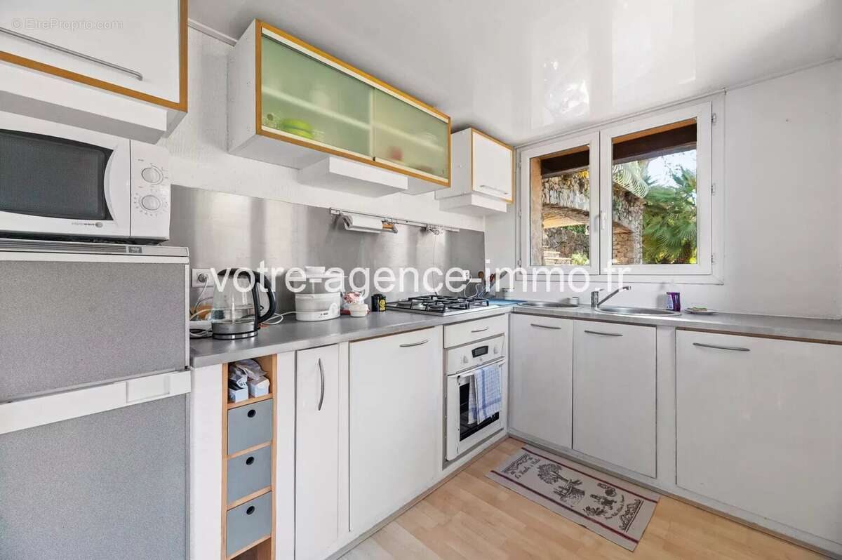 Maison à TOURRETTE-LEVENS