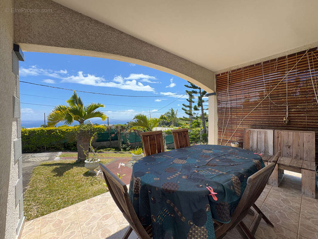 Maison à SAINT-DENIS