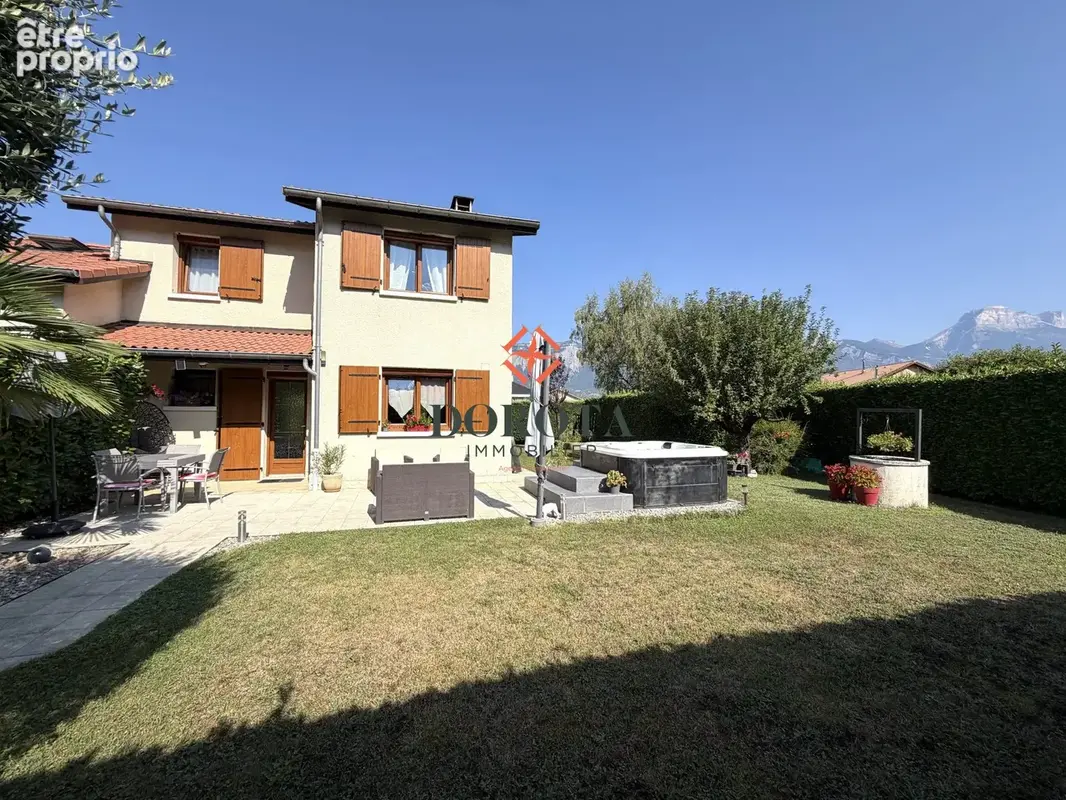 Maison à LE VERSOUD