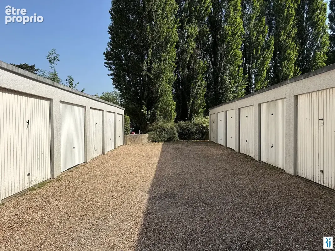 Parking à BIHOREL