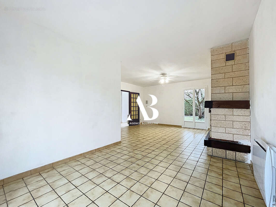 Maison à MAISON-ROUGE