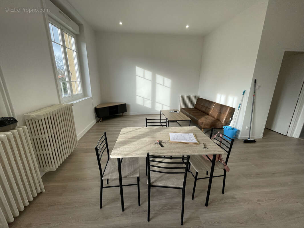 Appartement à TENCE