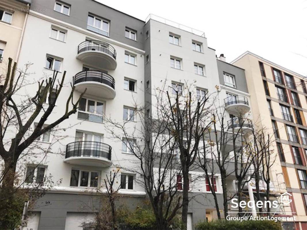 Appartement à MONTROUGE