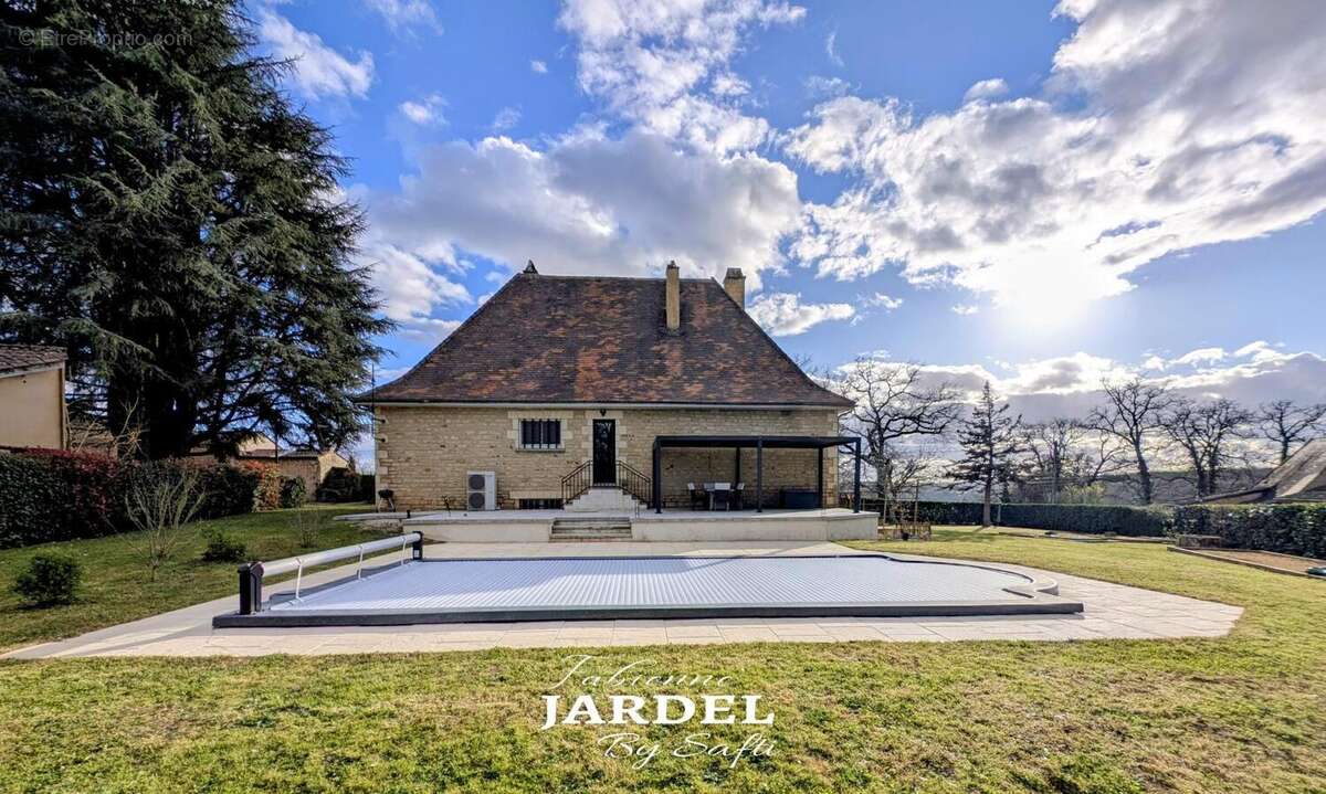 Photo 3 - Maison à CENAC-ET-SAINT-JULIEN