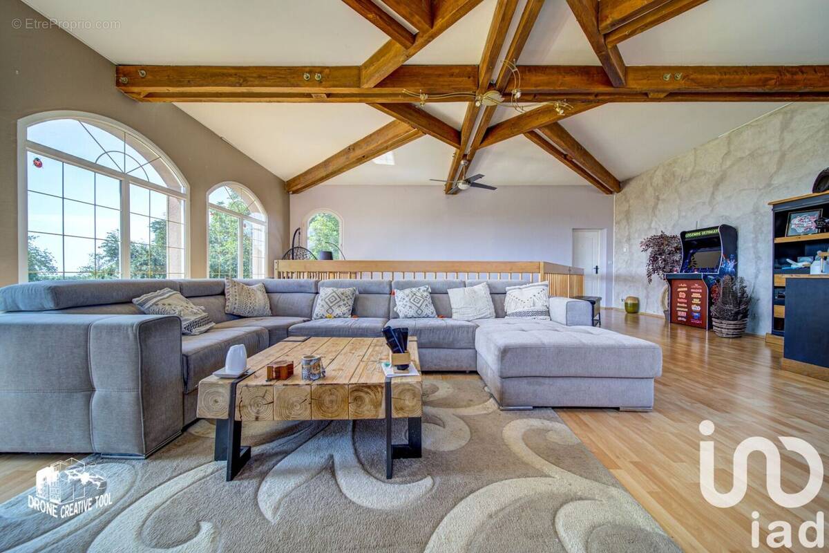 Photo 1 - Maison à AUDUN-LE-ROMAN