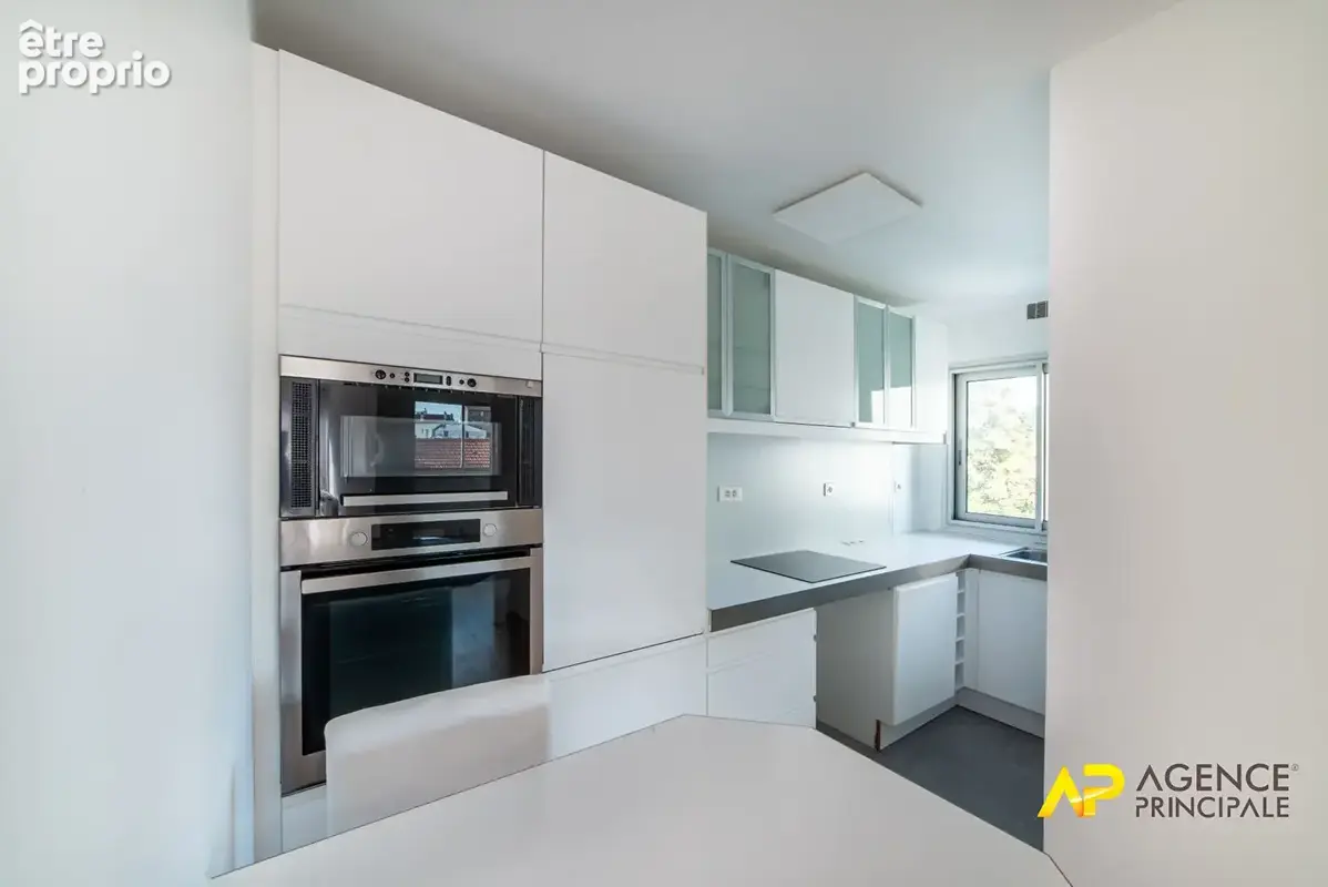 Appartement La Garenne Colombes 2 pièce(s) BONAL/PISCINE - photo 2