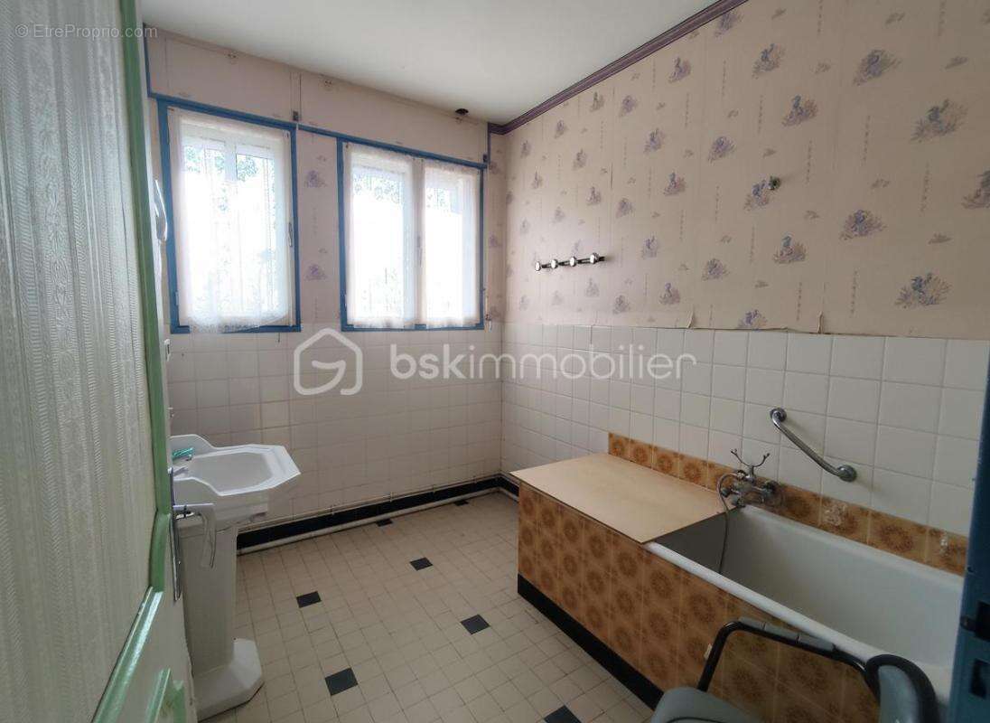 Grande maison avec appartement - photo 10