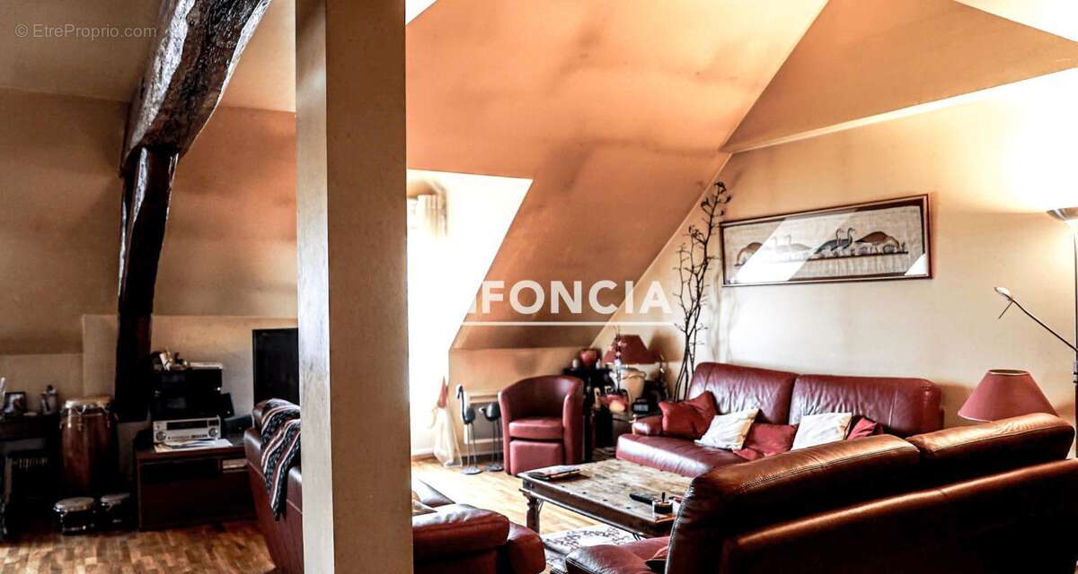 Appartement à CORBIE