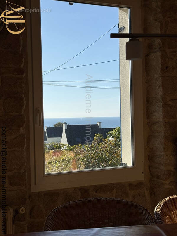Maison en pierre du début des années 1900 - Vue mer - secteur très calme - photo 5