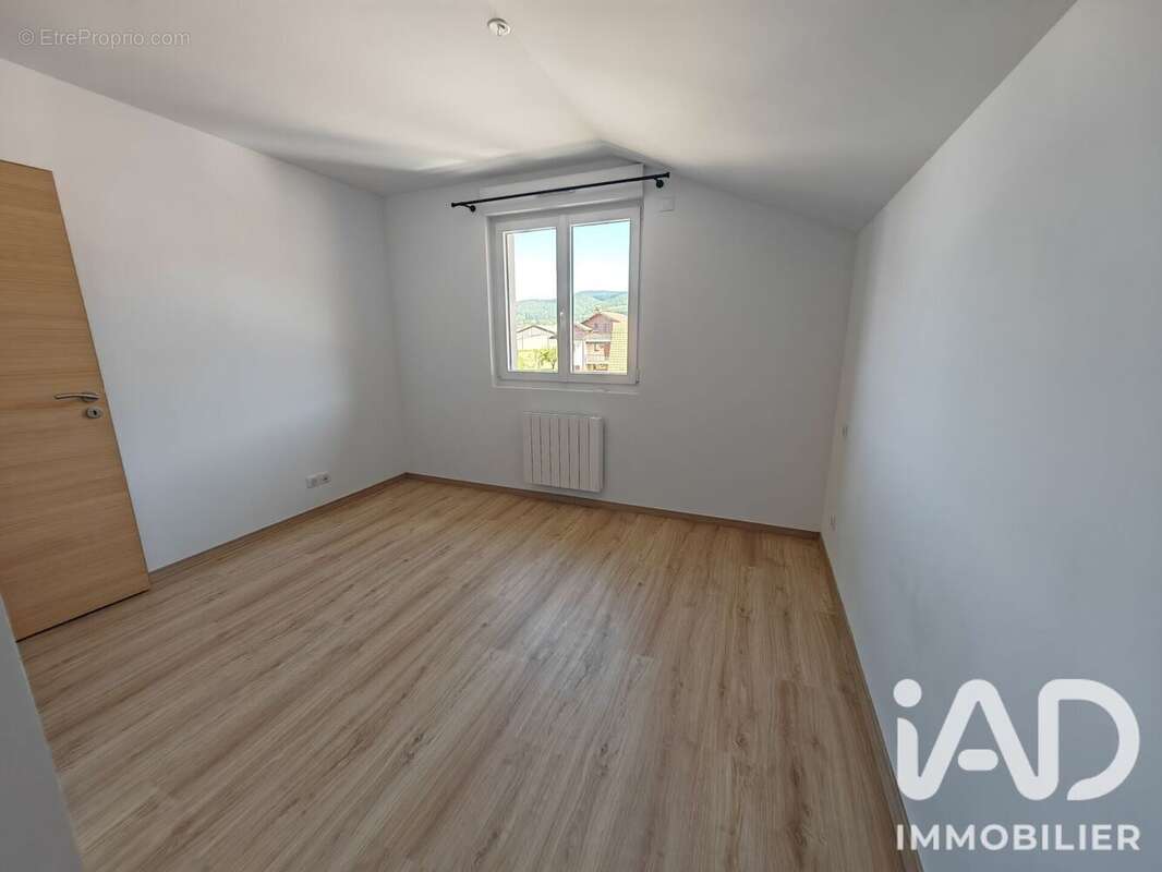 Appartement 44 m² à Montlebon  - photo 4