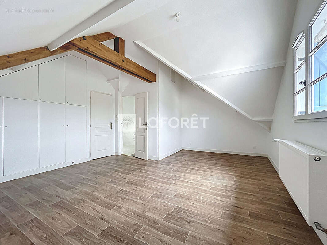 Appartement à FOSSES