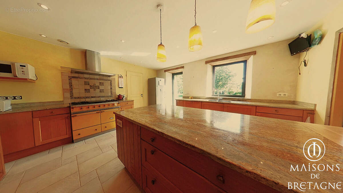 Maison à RIEC-SUR-BELON