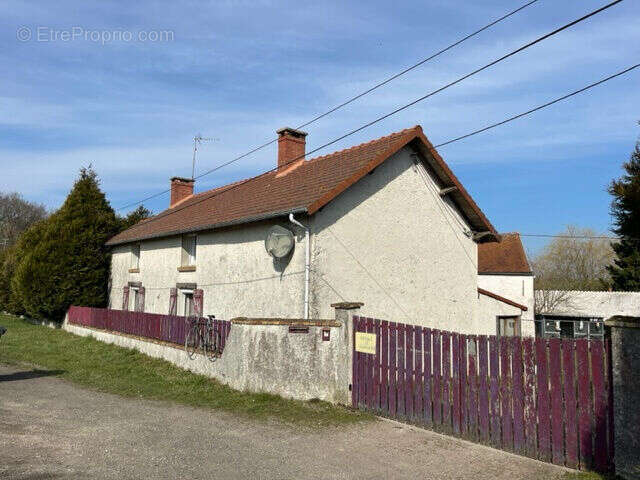 Photo 2 - Maison à LA FERTE-GAUCHER
