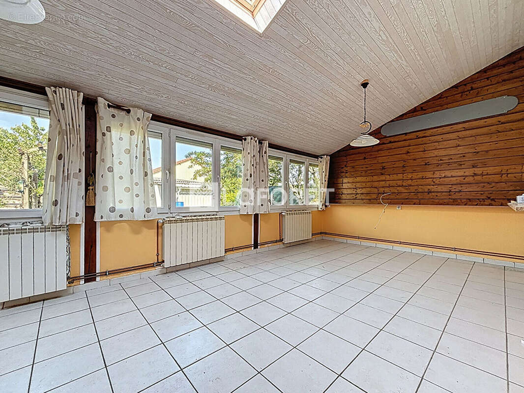 Maison à LUXEMONT-ET-VILLOTTE