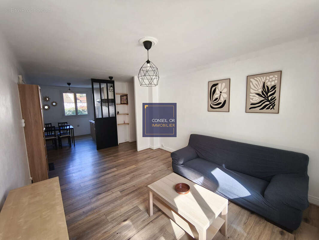 Appartement à OULLINS